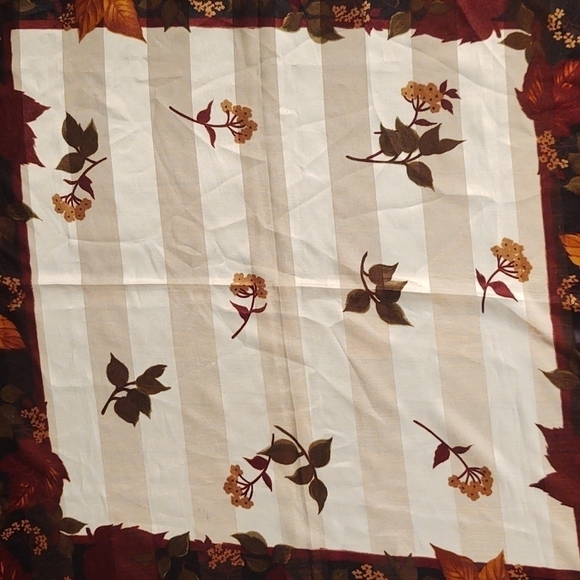 COPY - Autumn Leaves Pattern Scarf - Picture 3 of 9